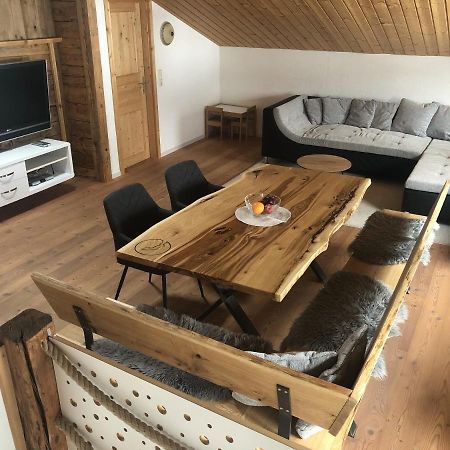 Uriges Alpen-Apartment Stefan Juen See Exteriér fotografie